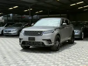 Land Rover Range Rover Velar 2018 Gold