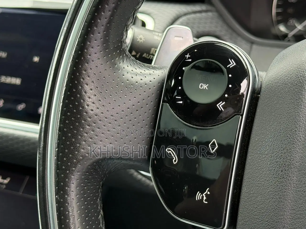 Land Rover Range Rover Velar 2018 Gold