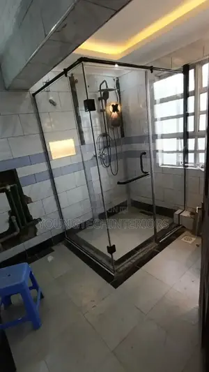 Sliding Aluminum Door and Shower Cubicles