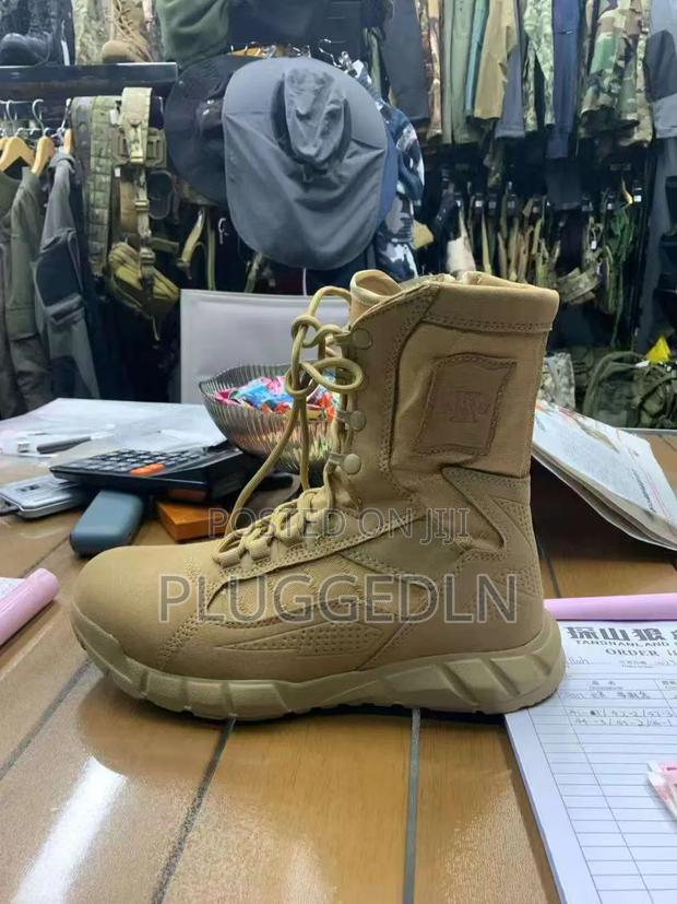 As11 Tactical Boots - For Hiking 
* - main view