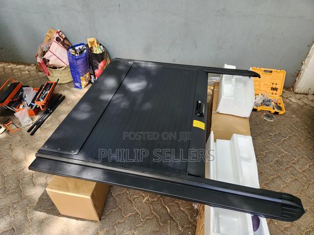 Roller Shutter | Toyota Hilux 2016-on Double Cab - thumbnail 2