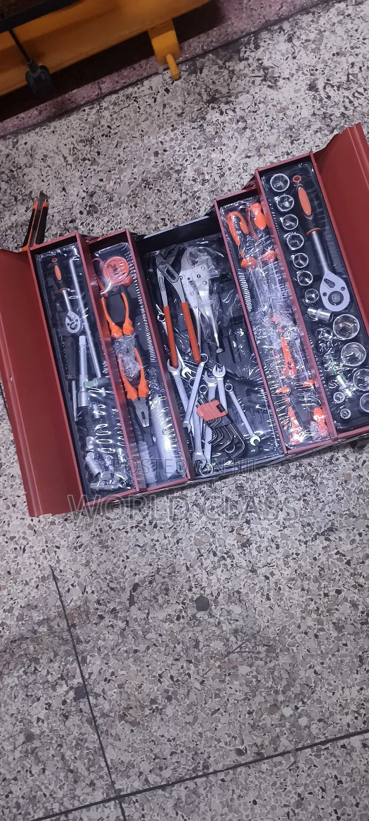 Brand New 85pc Mechanical Toolbox
