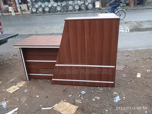 Exacative Reception Desk