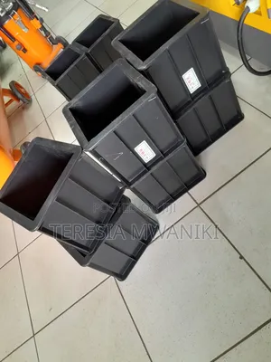 Concrete Cube Moulds [Plastic]