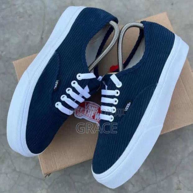 Men Shoes and Cloaths - thumbnail 4