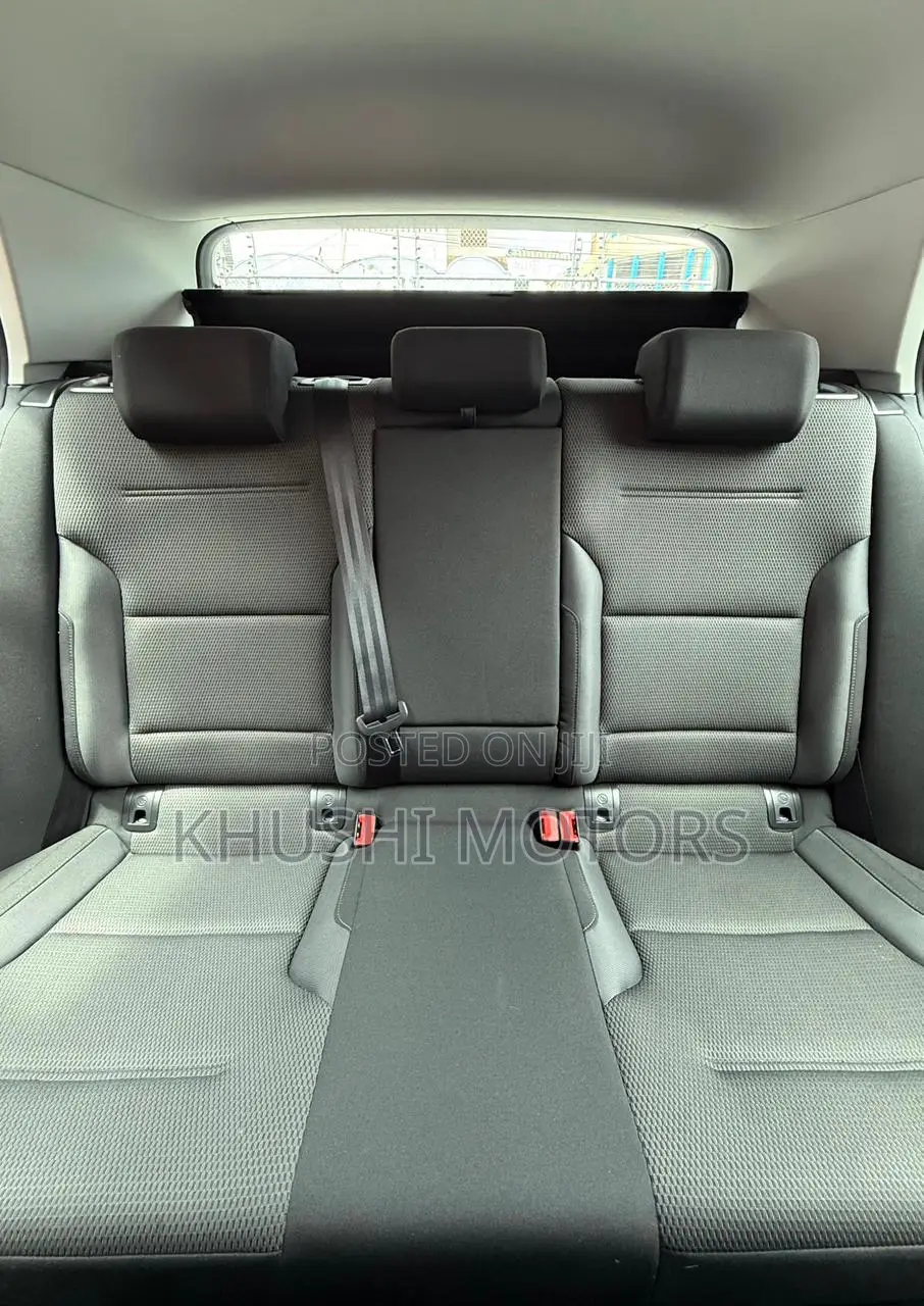 Volkswagen Golf Variant 2018 Black