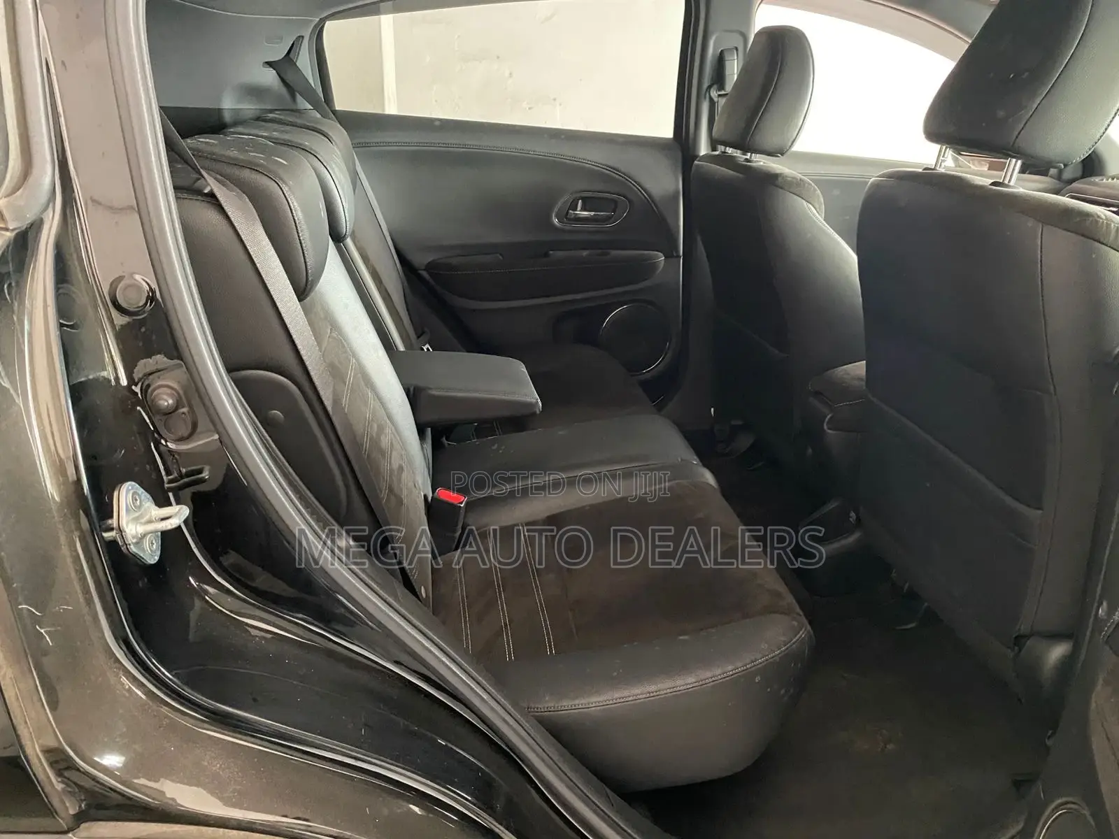 Honda Vezel 2018 Black