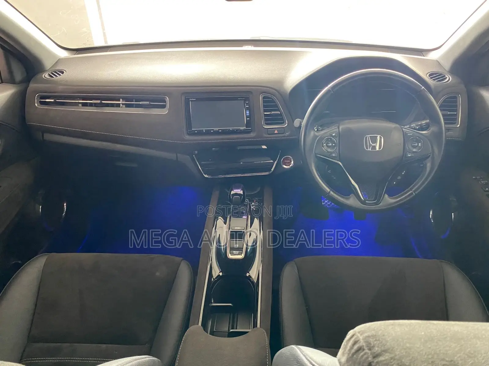 Honda Vezel 2018 Black