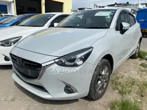 Mazda Demio 2018 Gray