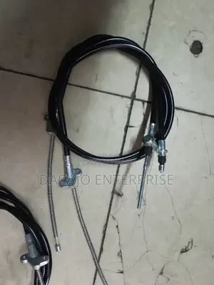 Quality Toyota Shark/5l Rear Handbrake Cables