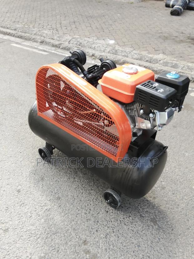 Portable Air Compressor - thumbnail 2