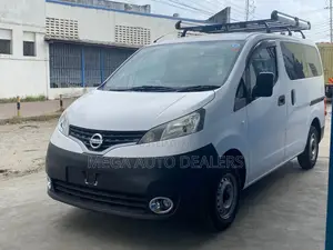 Nissan NV200 2018 White