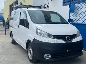 Nissan NV200 2018 White