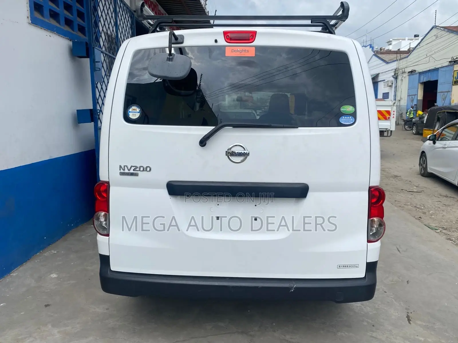 Nissan NV200 2018 White