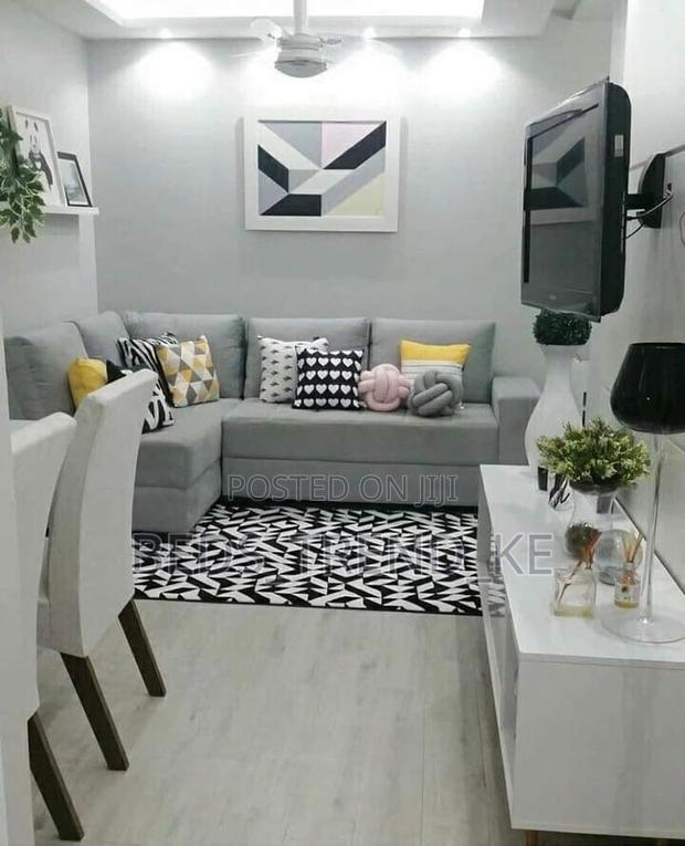 Irresistable Classy 6 Seater Sofa