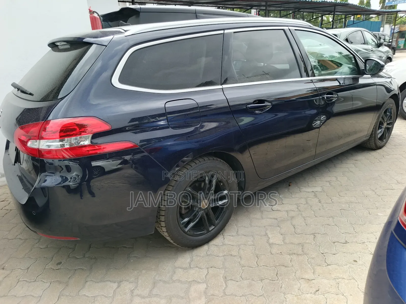 Peugeot 308 2019 Purple