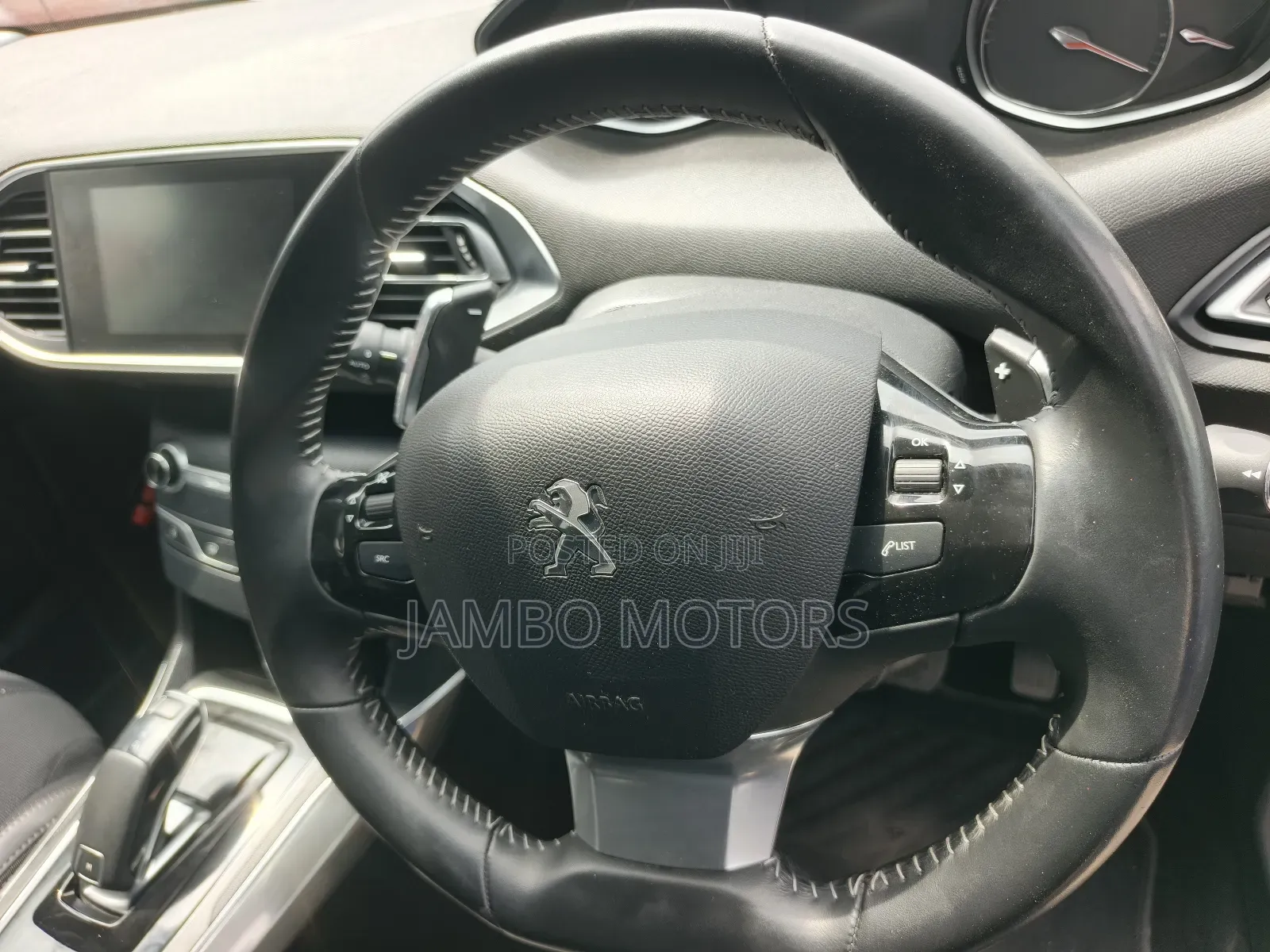 Peugeot 308 2019 Purple