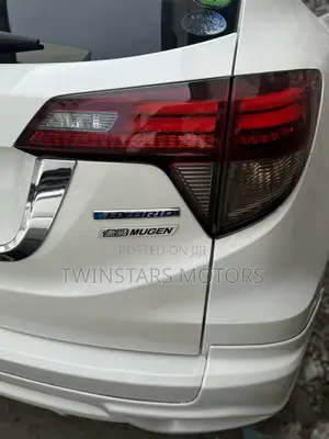 Honda Vezel 1.5 2WD 2018 White