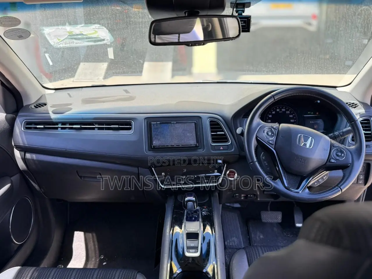 Honda Vezel 1.5 2WD 2018 White