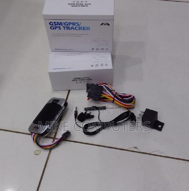 Quality GPS Tracker | GPS Tracker for Car With App and SMS - main view