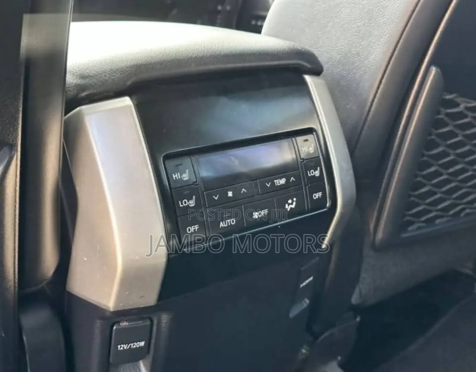 Toyota Land Cruiser Prado 2.8 2022 Silver