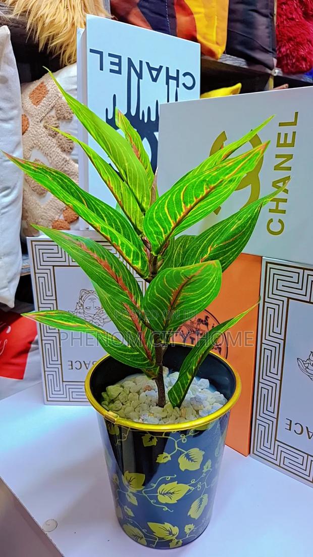 Artificial Top Decor Plants - main view