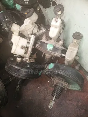 Brake Booster and Master Cylinder Toyota Hilux Vigo Japan