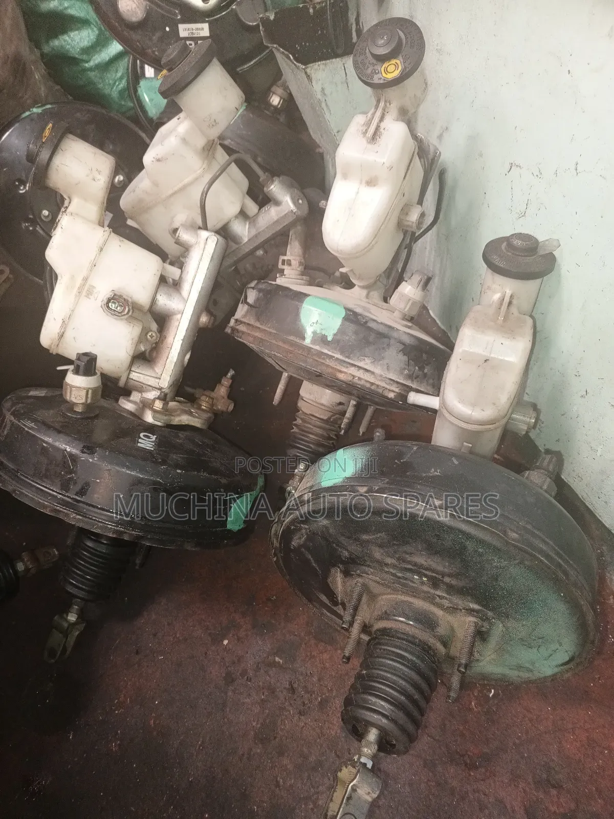 Brake Booster and Master Cylinder Toyota Hilux Vigo Japan