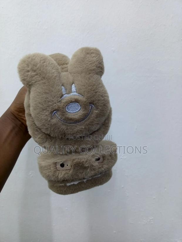 Plush Headphone Wireless - thumbnail 3
