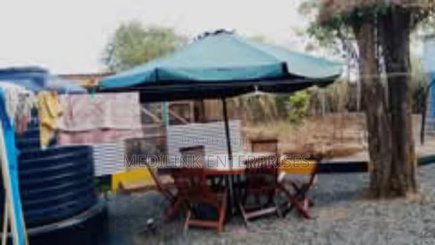 Foldable Syracuse Design 6-Seater Umbrella Set - main view