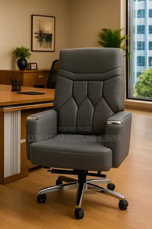 Presidential Office Seat – Luxurious Executive