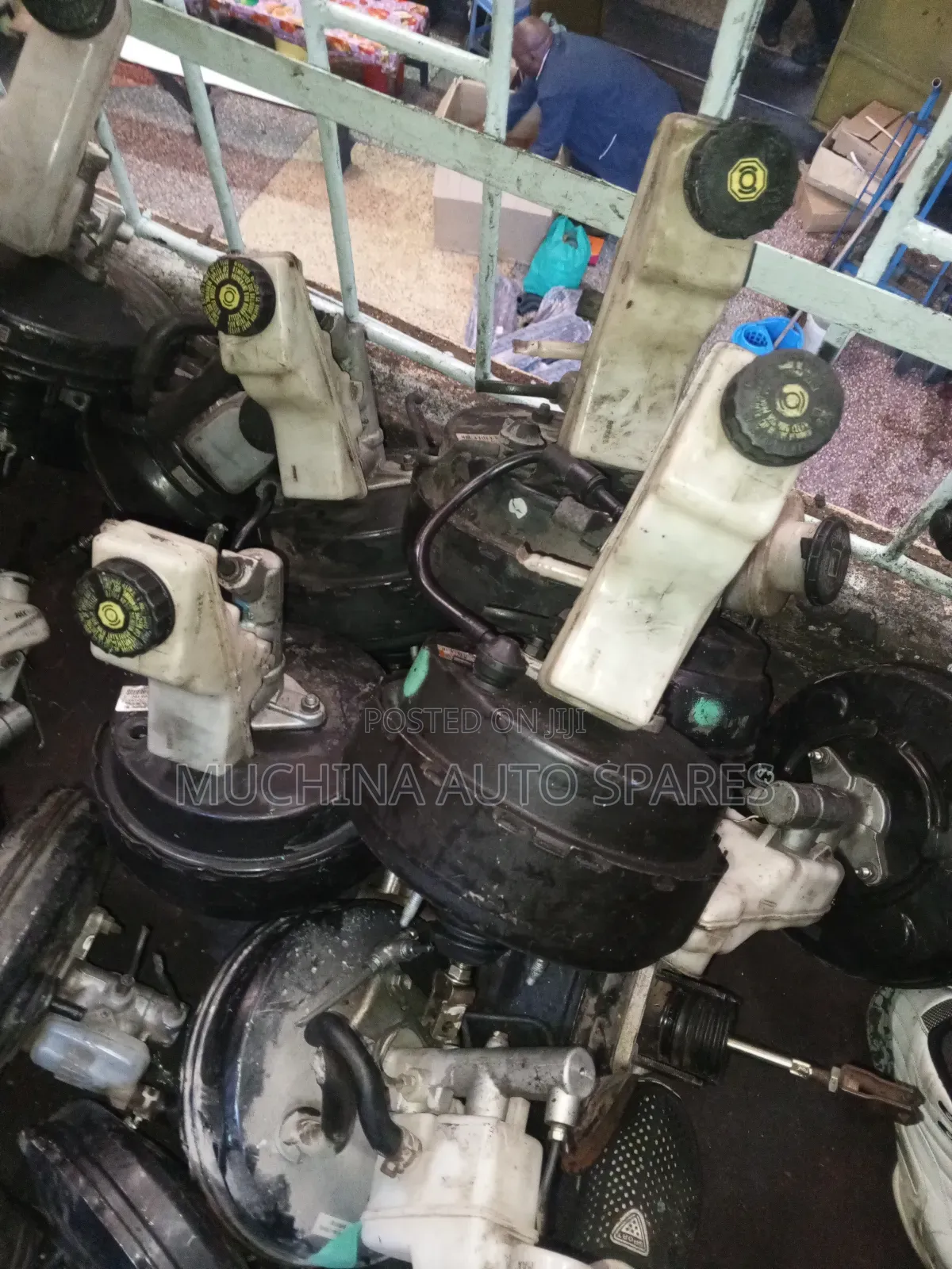 Brake Booster and Master Cylinder Toyota Avensis