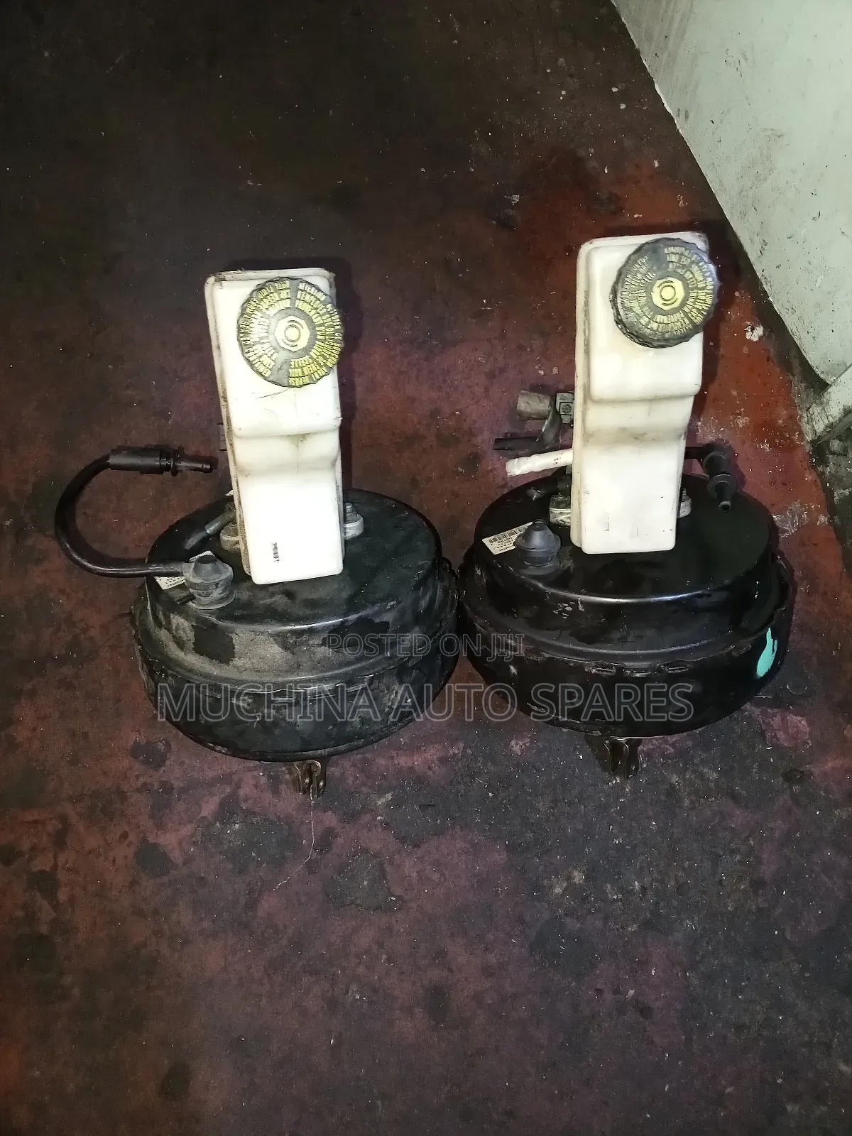 Brake Booster and Master Cylinder Toyota Avensis