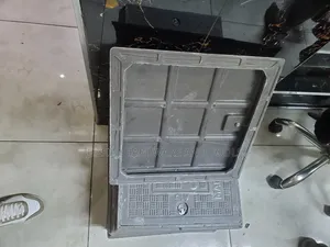 18 by 18 Manhole Cover