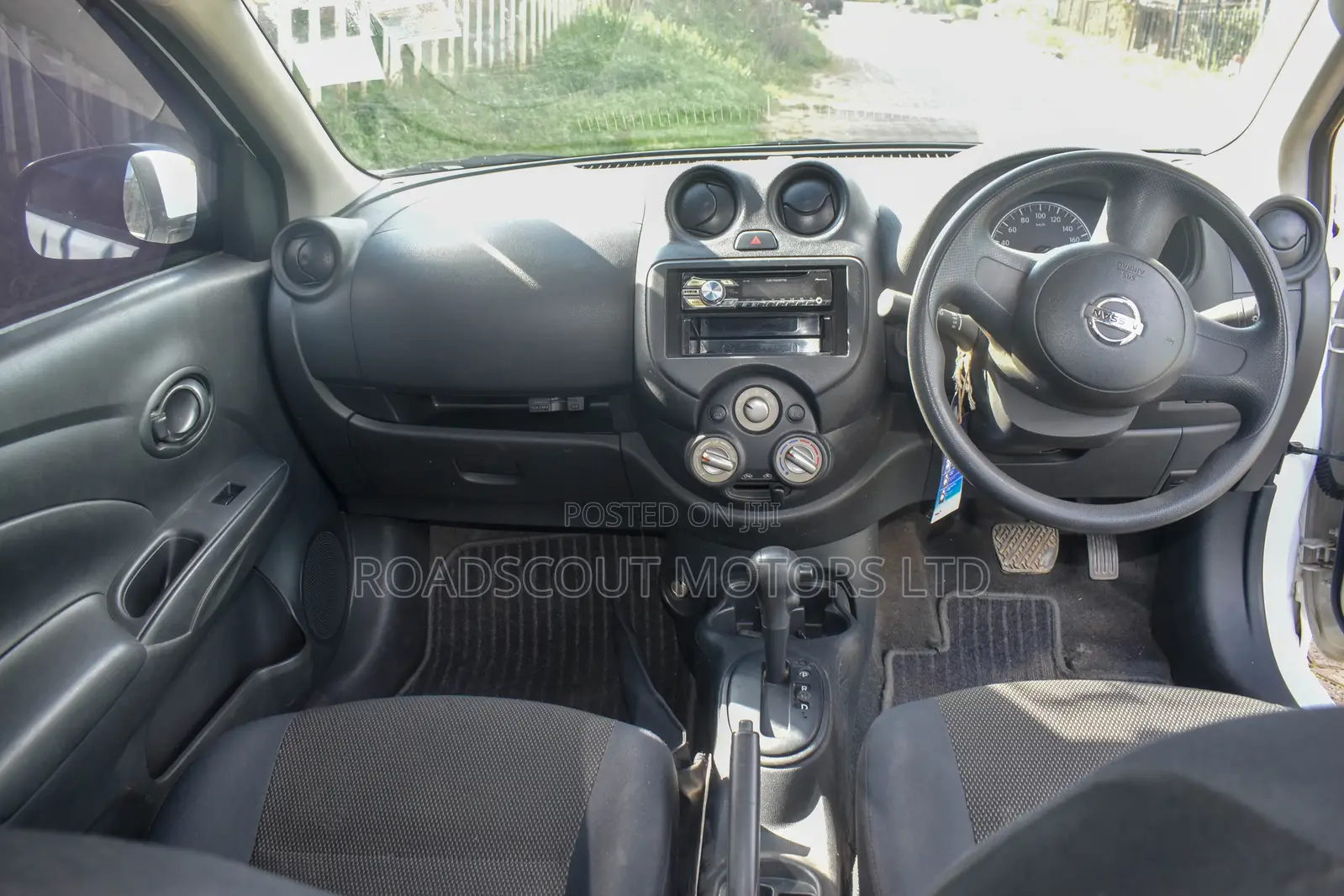 Nissan Latio 1.2 2015 White