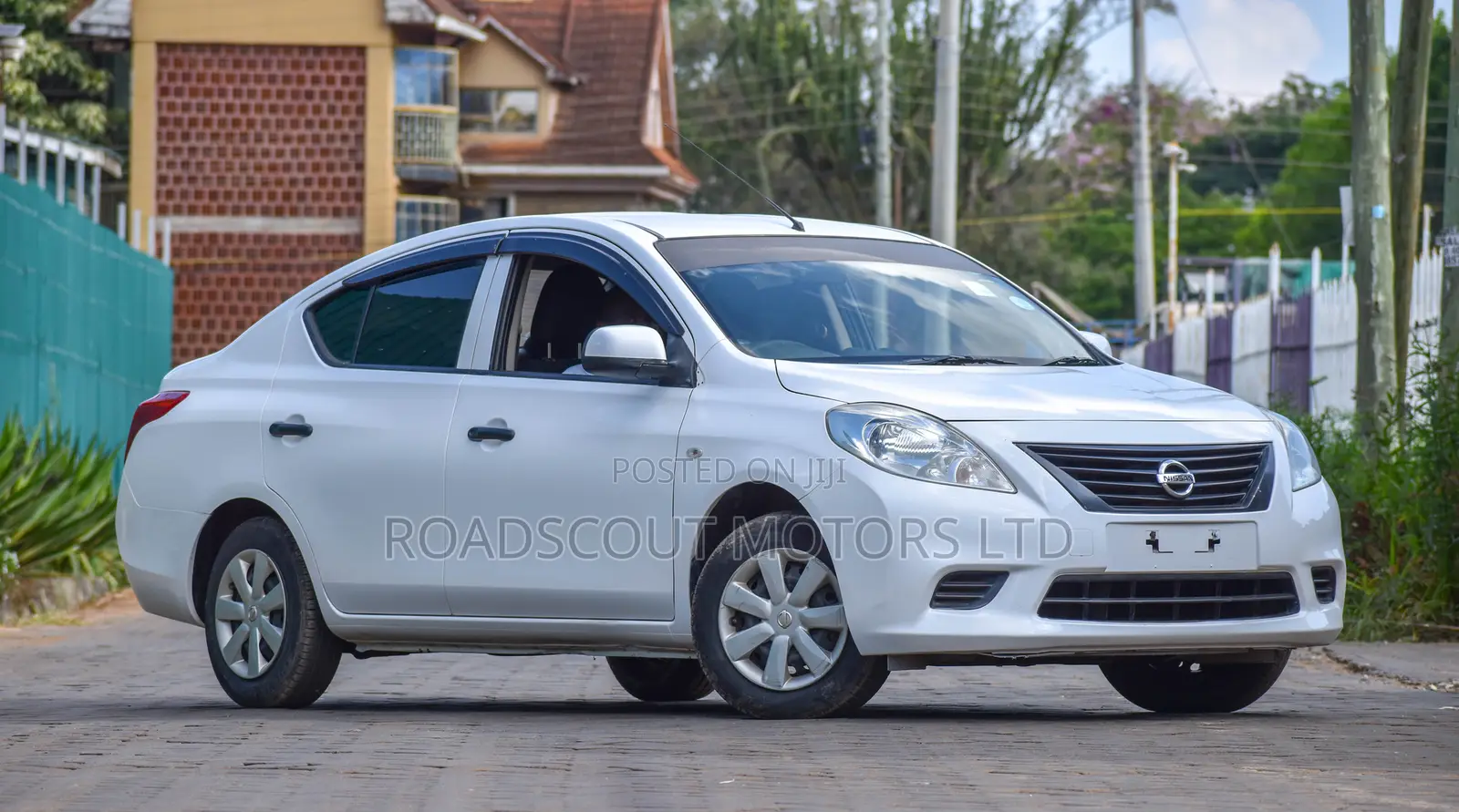 Nissan Latio 1.2 2015 White