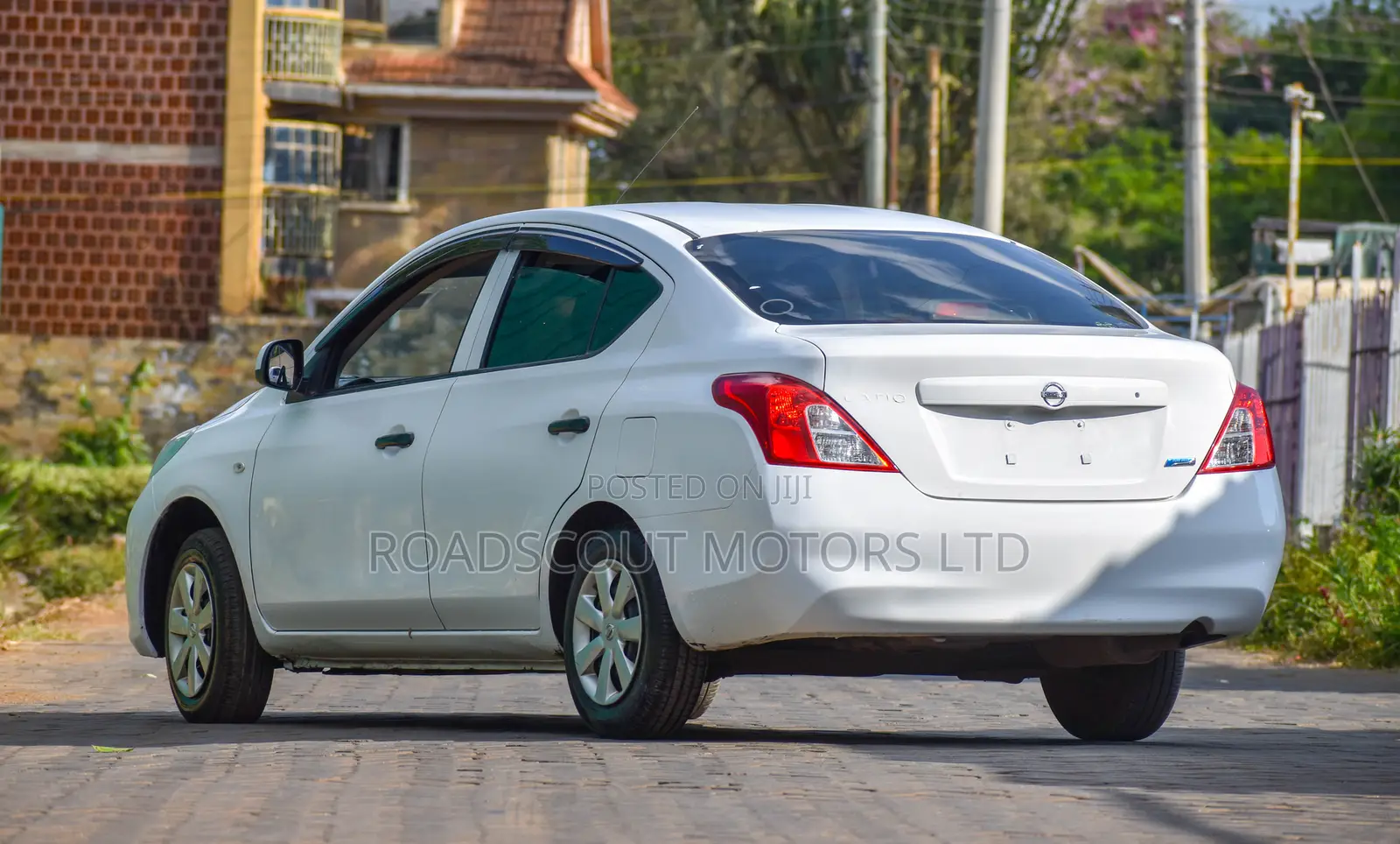 Nissan Latio 1.2 2015 White
