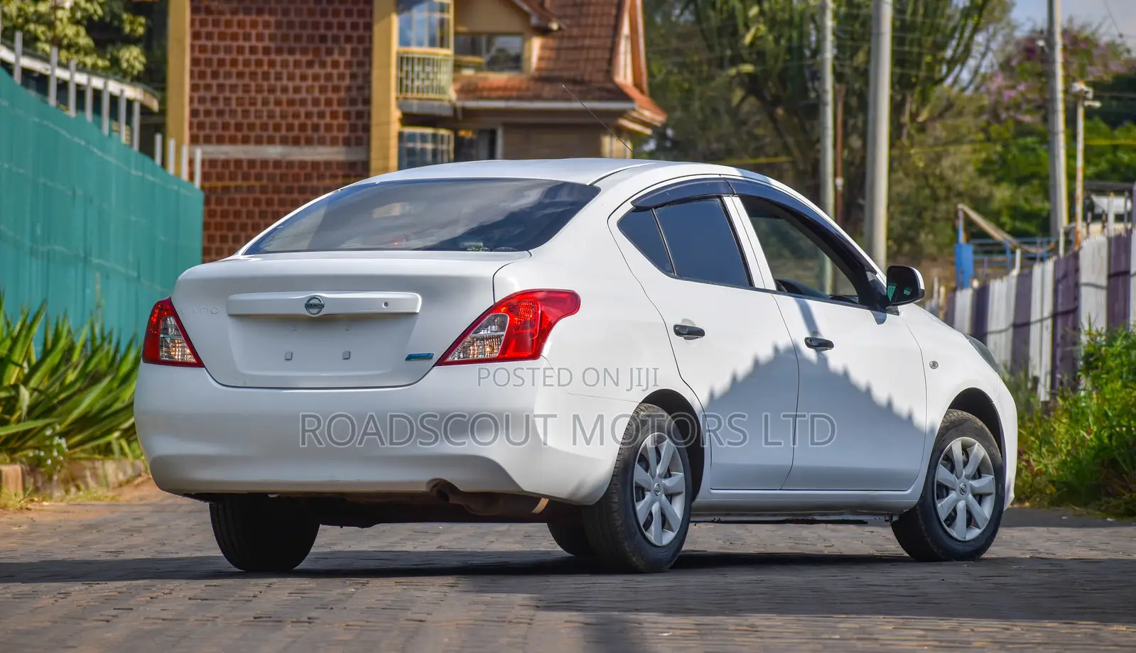 Nissan Latio 1.2 2015 White