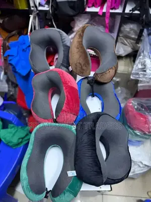 Soft Supportive Microfiber Pillow for Comfortable Journeys