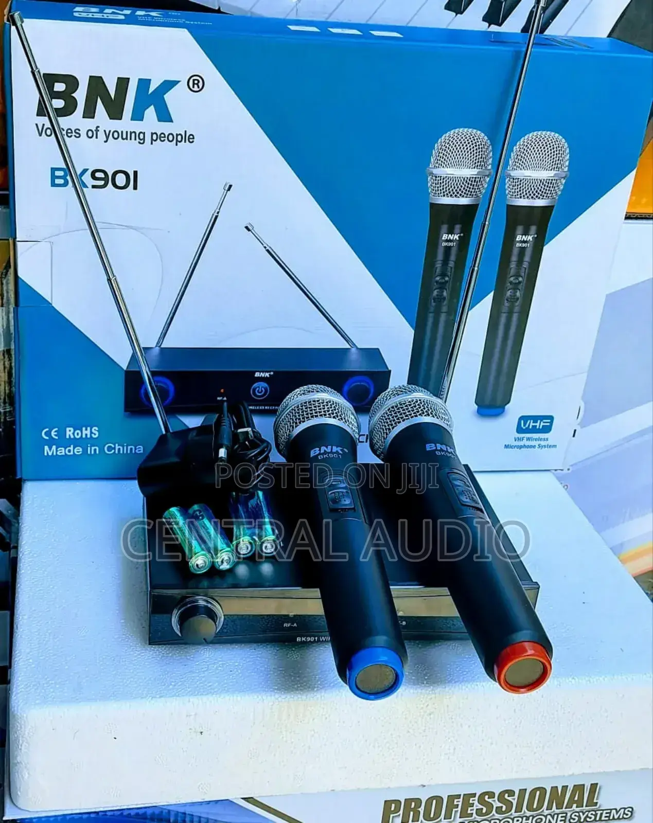 BNK 901 Wireless Microphone