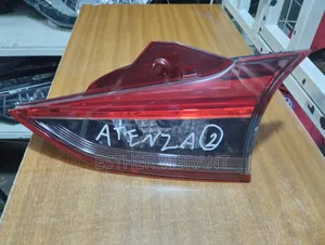 Mazda Atenza Bootlight