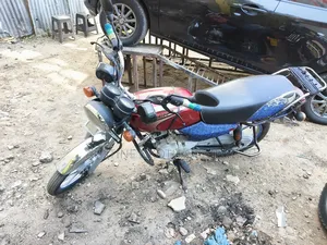 Bajaj Boxer 100 2021 Red
