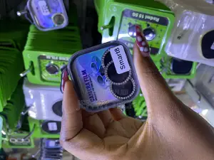 Infinix Smart 8 Rhinestones Diamond Inlaid Camera Lens Rings Protector