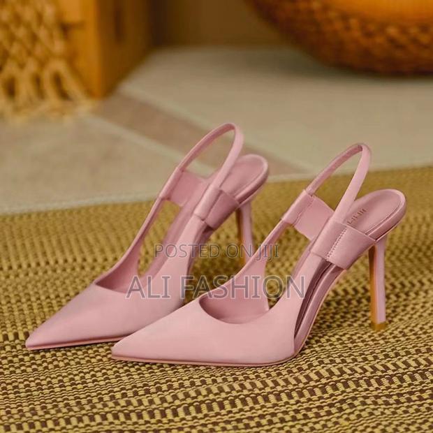 Elegant High Heels - thumbnail 2
