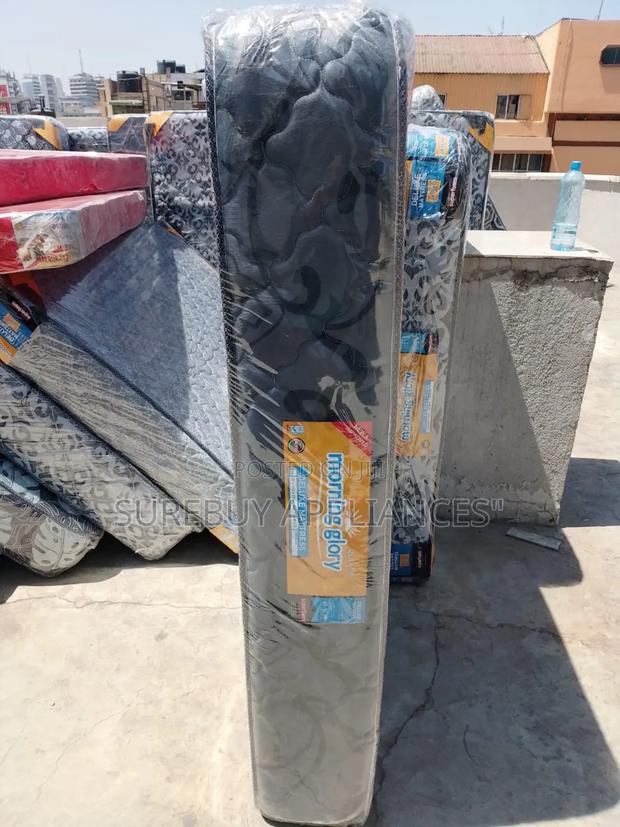 Mattress!! 5 by 6 8" Quilted Mattress