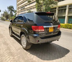 Toyota Fortuner 2014 Black