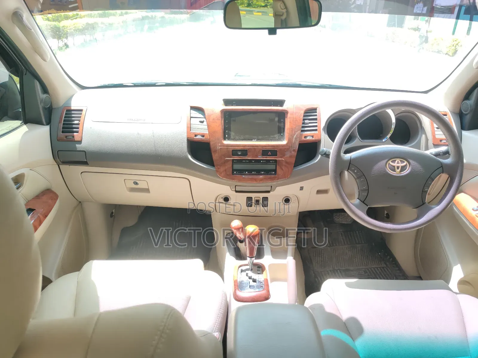 Toyota Fortuner 2014 Black