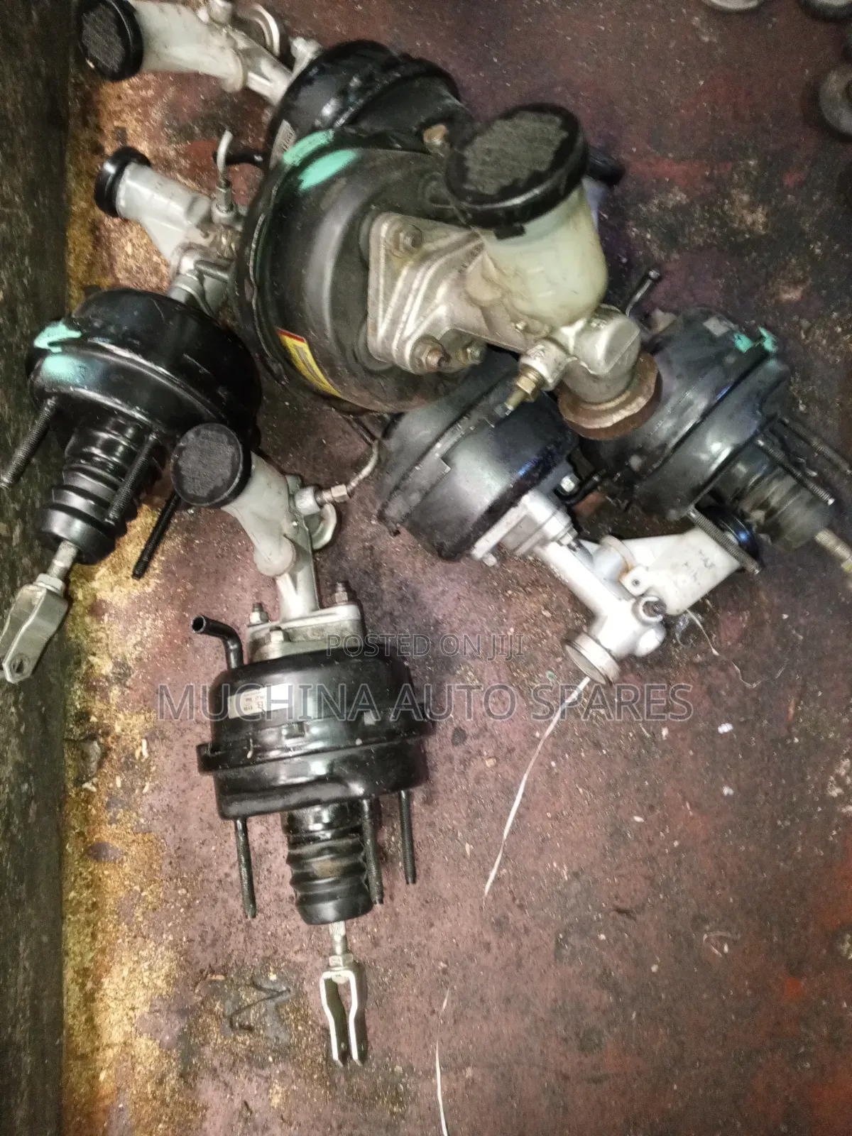 Clutch Booster and Clutch Master Cylinder Nissan Patrol