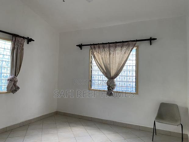 2bdrm Bungalow in Bamburi for sale - thumbnail 14