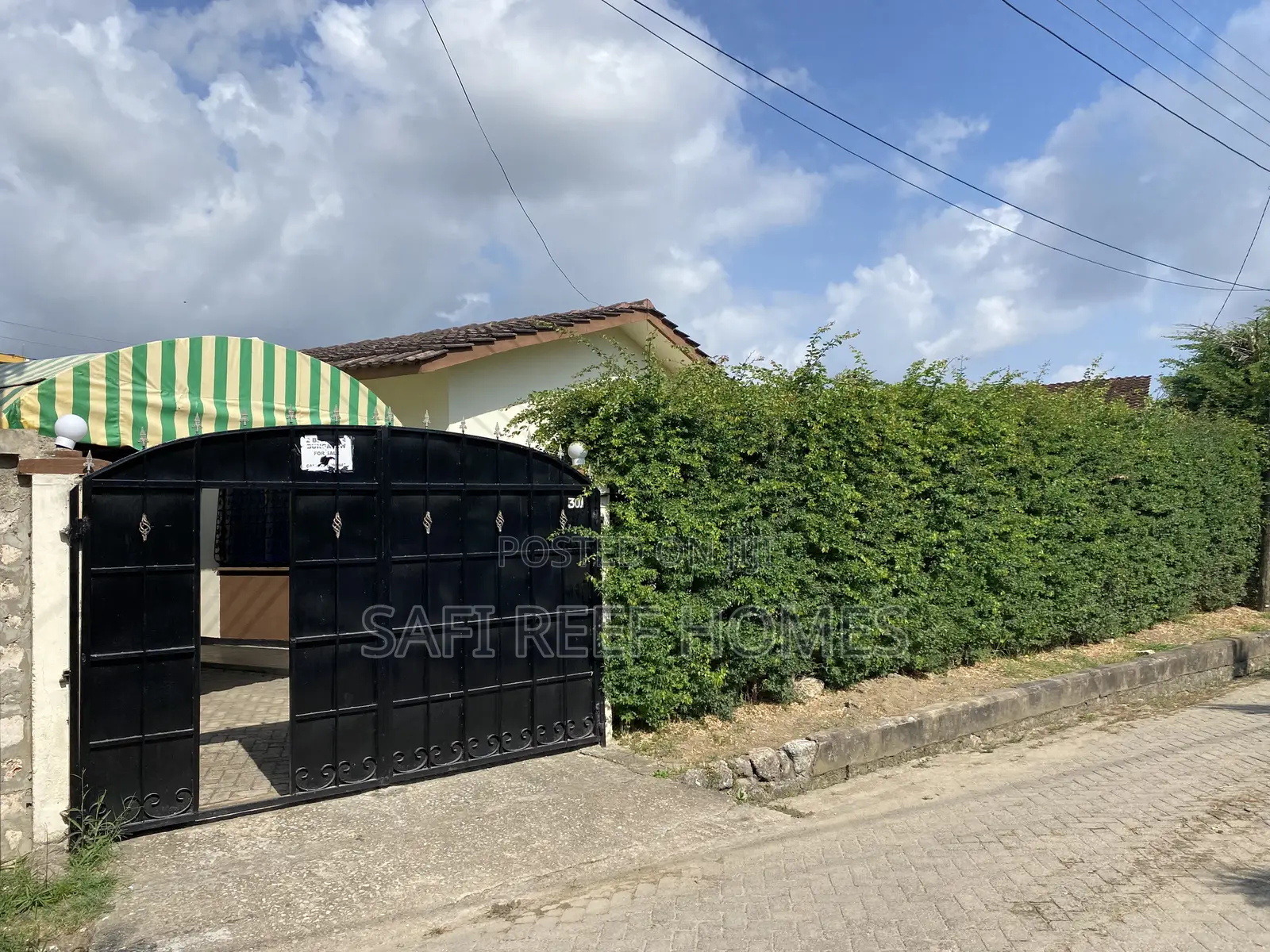 2bdrm Bungalow in Bamburi for sale
